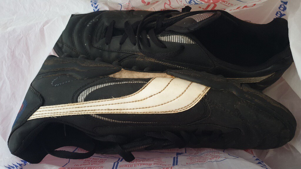 Puma Astro turf Football boots UK10 / 9 